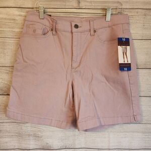 Gloria Vanderbilt size 10 Amanda Short NWT Purple slimming effect shorts